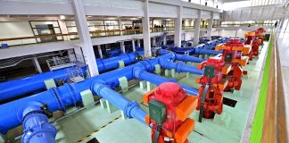 Visite de lusine des eaux