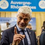 Paris : Visite de Laurent Wauquiez au Salon International de l Agriculture