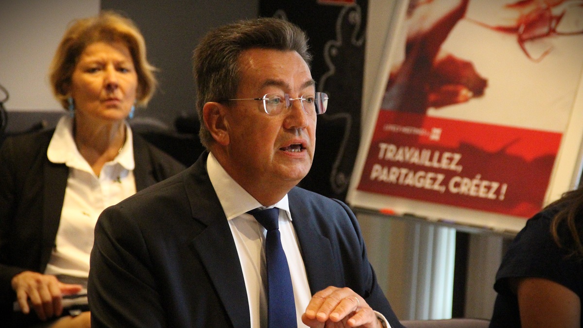 2025-04-Philippe Cochet-Procedure demission