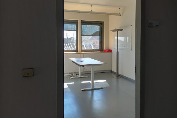 À l'horizon 2027, 100 postes devraient être supprimés dans les bureaux de l'Hôtel de Région à Nantes. Photo : Thibault Dumas