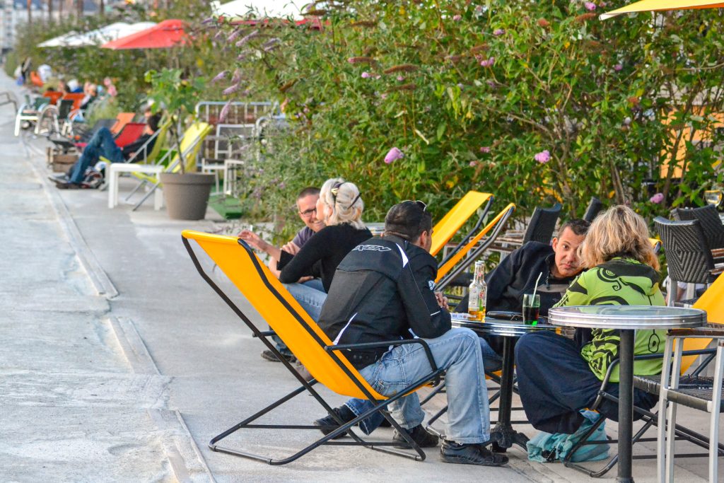 Bars « non sexistes » à Nantes : la promesse intenable de Johanna Rolland