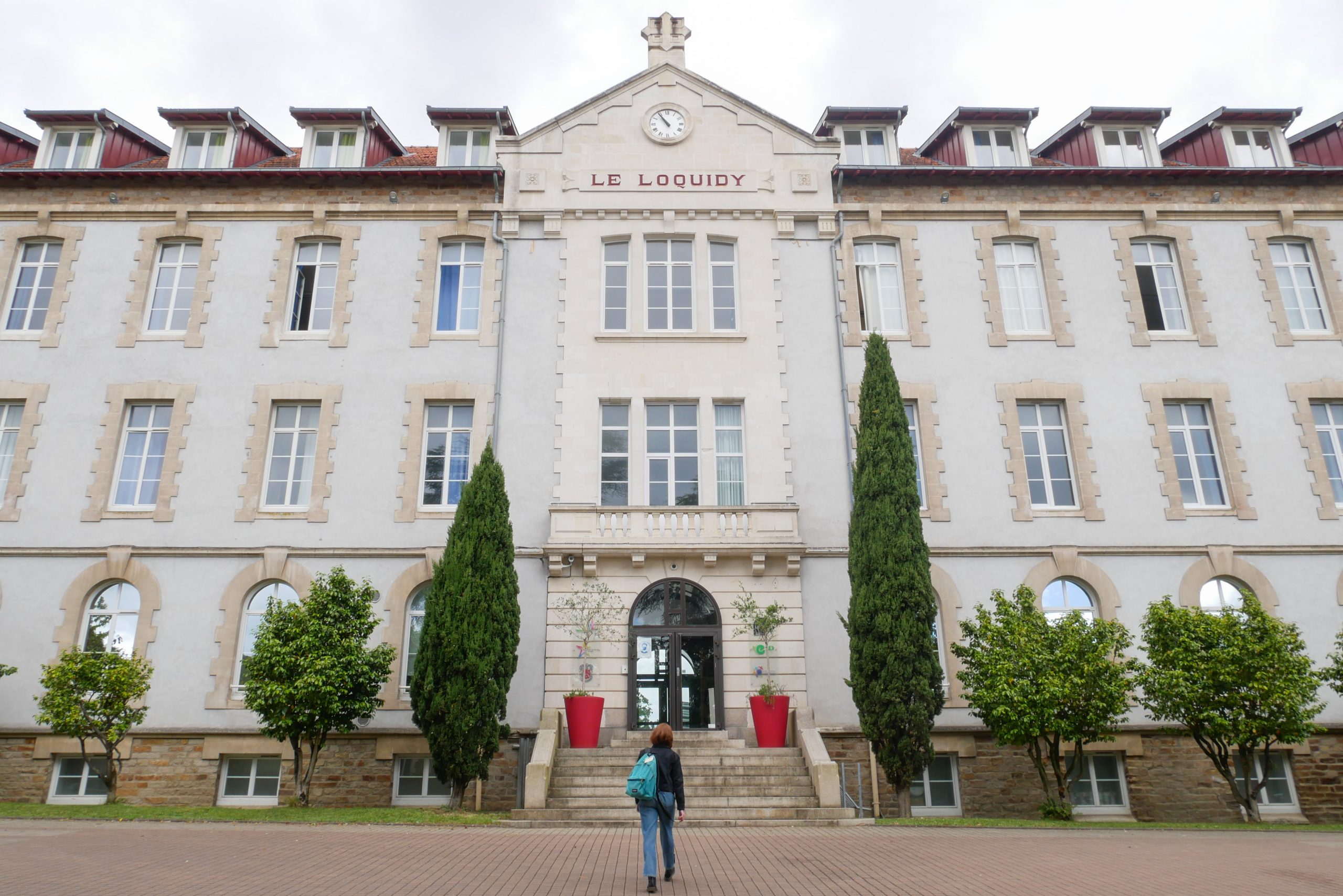 L'entrée du collège et lycées Saint-Joseph du Loquidy, l'un des établissements privés plus réputés de Nantes. Photo : Thibault Dumas / Mediacités