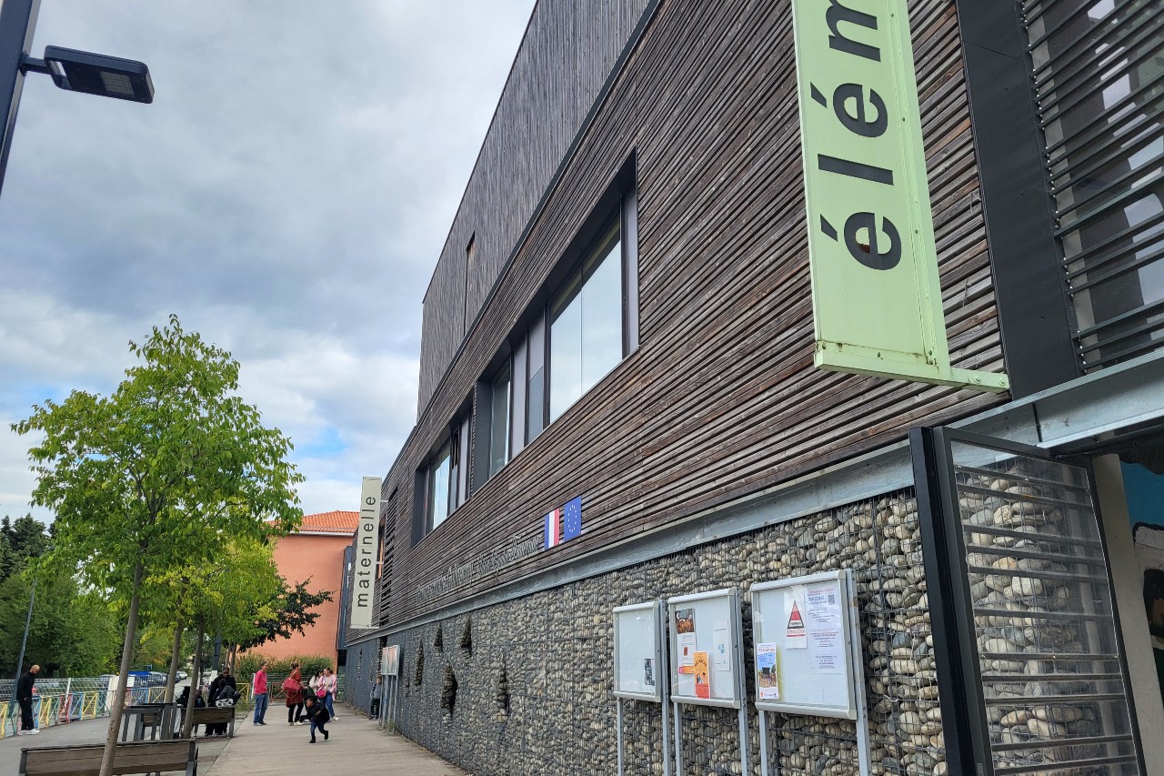 L'école Guilhermy, dans le quartier Saint Simon, s'est vue retirer une classe, trois semaines après la rentrée. Photo DR.