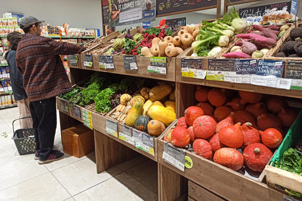 La caisse sociale alimentaire à Nantes : vraie innovation ou mesure trop coûteuse ?