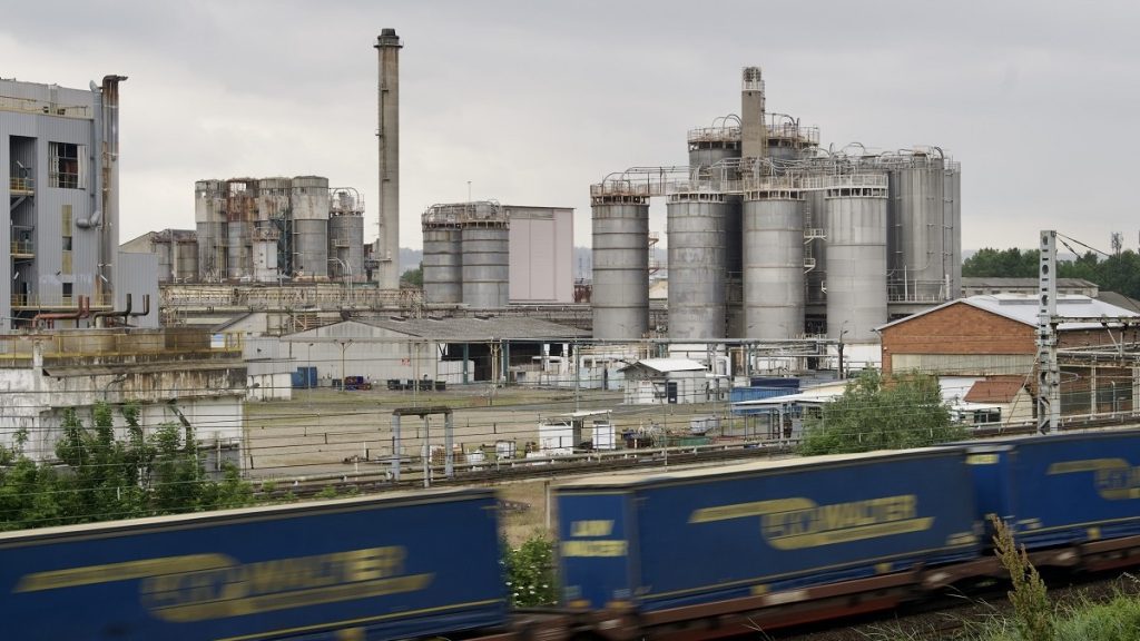 Rejets industriels de gaz cancérigène à Saint‐Fons : la préfecture réduit (un peu) la voilure