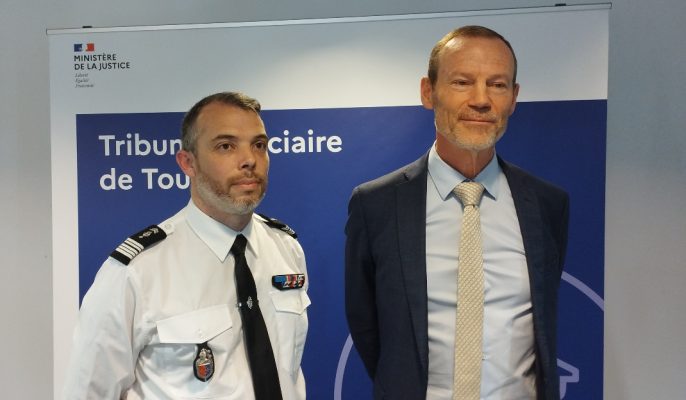 Colonel Mikaël PETIT, commandant de la Section de Recherches de Toulouse et david charmatz