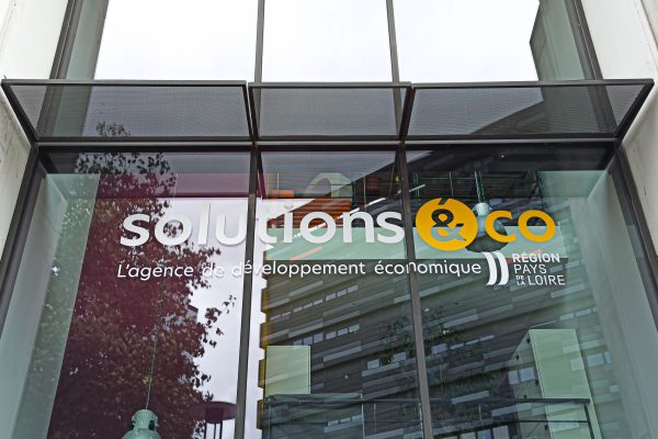 Solutions&Co&nbsp;: l’audit sur lequel s’appuie Christelle Morançais pointe « une relation de tutelle fragilisée »