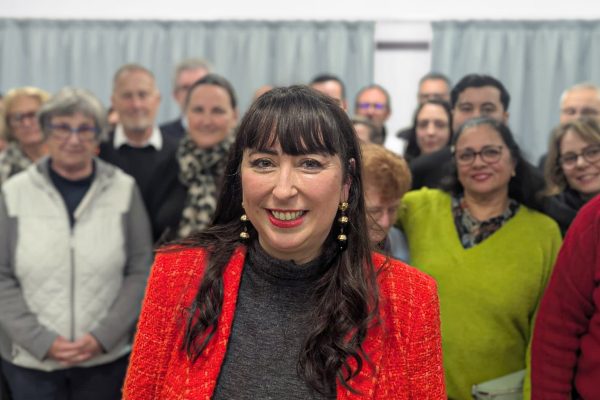 À Bouguenais, la détonnante Sandra Impériale fait face à une gauche unie