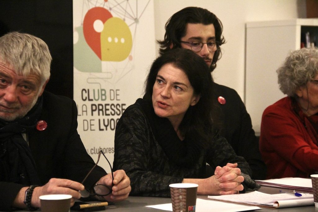 Lyon&nbsp;: entourée d’un nouveau collectif, Nathalie Perrin‐Gilbert cible Grégory Doucet