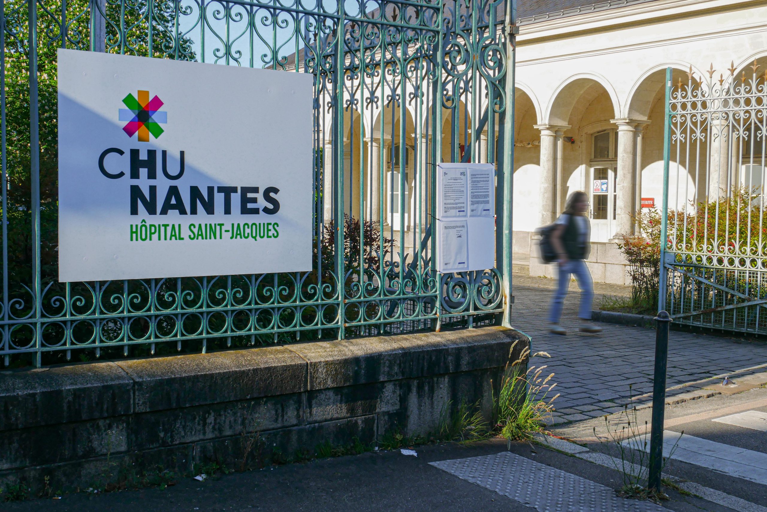 Au CHU de Nantes, une équipe mobile offre des soins psychiatriques pour les ex‐détenus