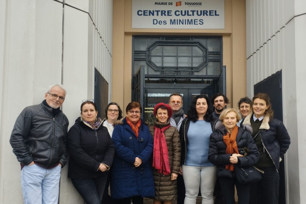 Dix associations conventionnées présentent un livre blanc aux candidats aux municipales à Toulouse