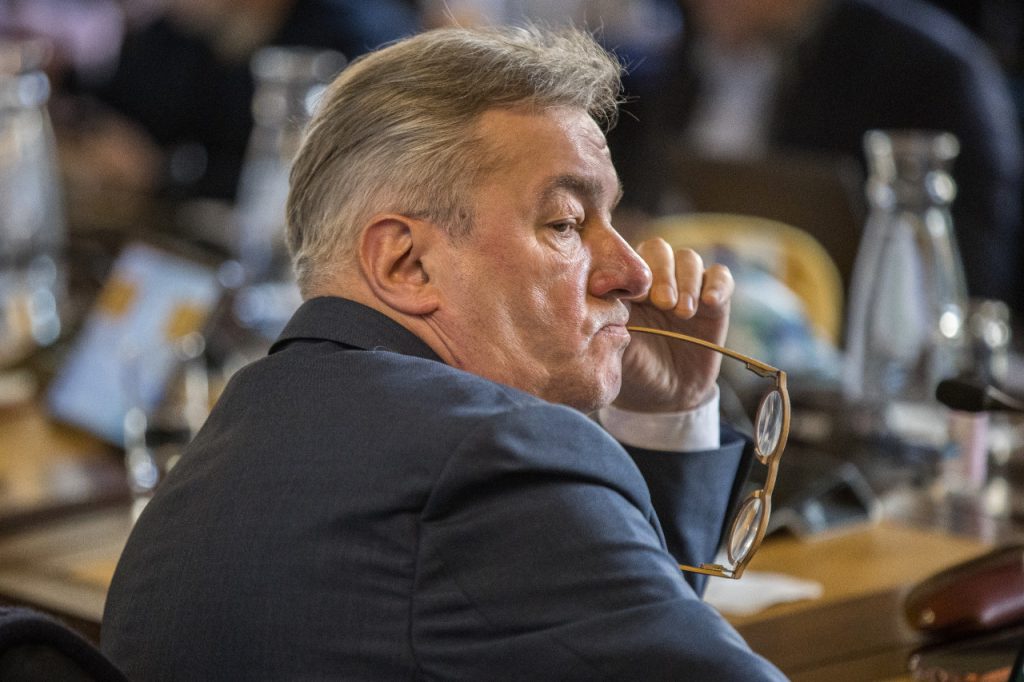 François Briançon, l’homme de l’ombre à l’assaut du Capitole