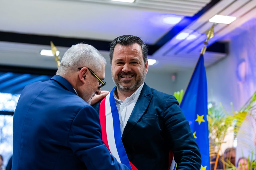 La vague bleue se confirme sur la métropole nantaise