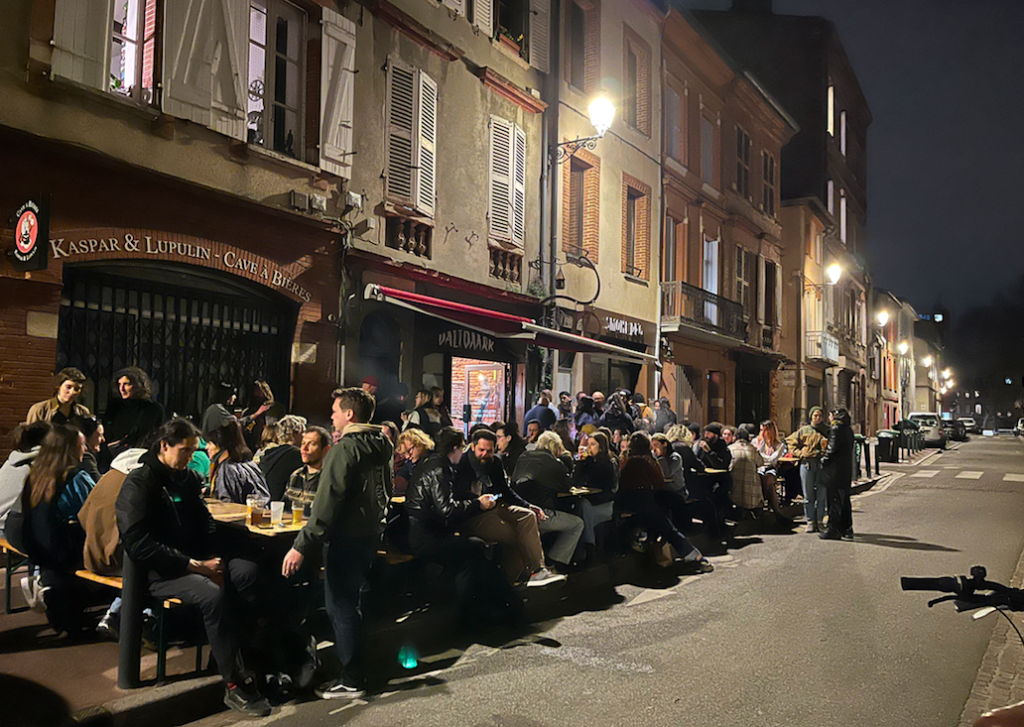 « Dégoutés », les partisans de gauche doivent digérer la défaite à Toulouse