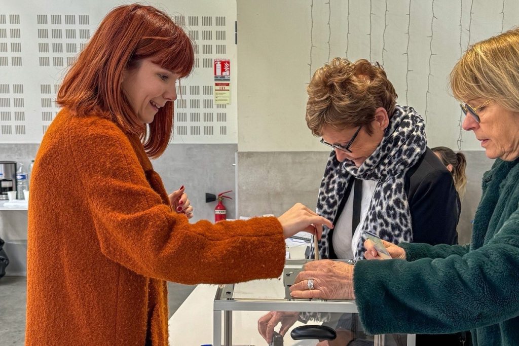 La députée RN Tiffany Joncour sous la menace de devoir quitter l’Assemblée nationale