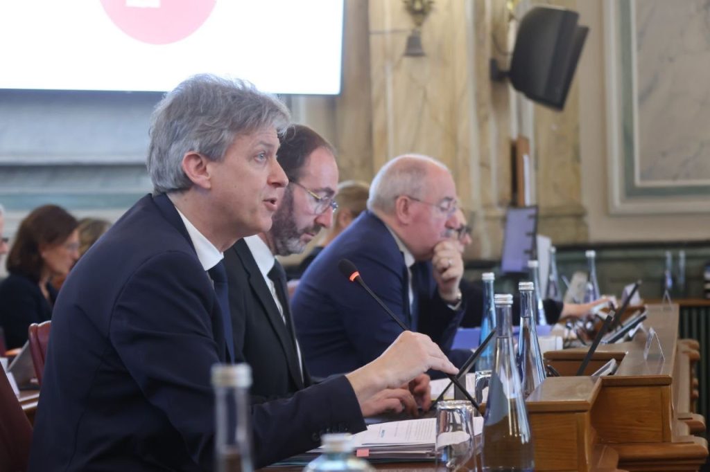 « L’Etat n’est nulle part, on ne s’en sort jamais »&nbsp;: le président du département du Nord se déclare incapable de protéger tous les enfants