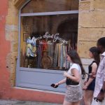 Une boutique de soierie du Vieux Lyon sanctionnée pour « pratiques commerciales trompeuses »