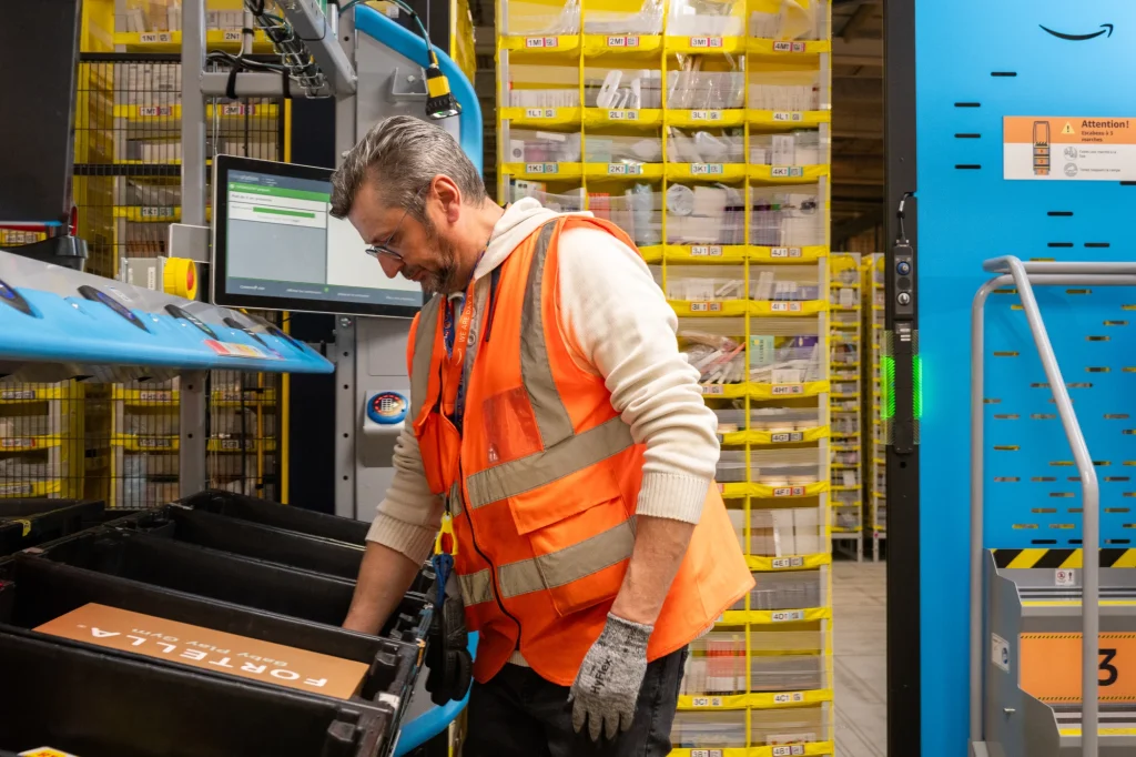 Après trois échecs, comment Amazon veut réussir son implantation XXL près de Nantes
