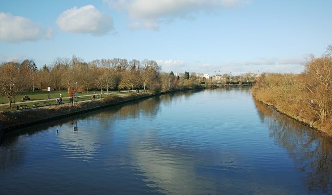 Arsenic, plomb, cuivre, pesticides… Mediacités a recensé les pollutions dans la Deûle près de&nbsp;Lille