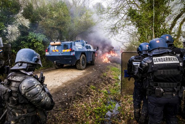 L’État condamné à indemniser cinq blessés lors de l’évacuation de la ZAD de Notre‐Dame‐des‐Landes