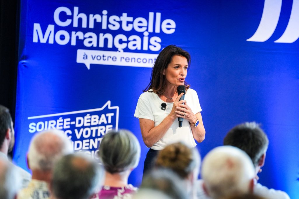 Christelle Morançais lance son micro‐parti&nbsp;: « Bleu », bien évidemment
